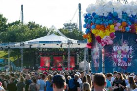 Magic Sky beim Sommernachtstraum im Münchener Olympiapark