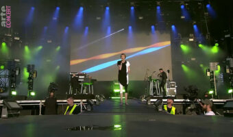 Elektro-Pop Band Hundreds mit PROLIGHTS auf Tour