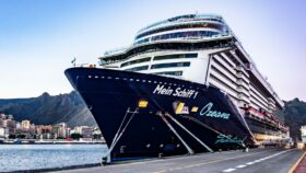 Veranstaltungstechnik auf See – Crew und Equipment der „Mein Schiff 1“