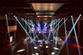 4SOUND GmbH investiert in Vari-Lite VL2600 Profile