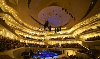Bryan Ferry live mit Alcons Audio in der Elbphilharmonie