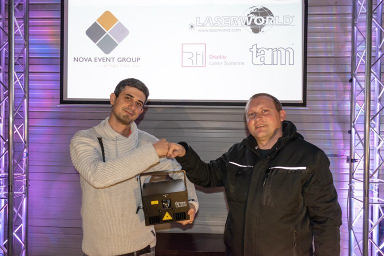 Vano Soleymani, Nova Event Group (l.) und Norbert Stangl, Laserworld.