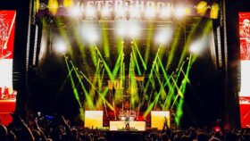 GLP JDC1 und X4 Bars auf dem Aftershock Festival