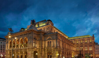 Wiener Staatsoper investiert in Robe FORTE Moving Lights mit HCF Engines