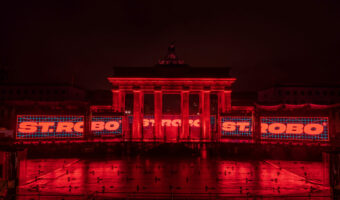 Silvester 2022 am Brandenburger Tor mit Robe