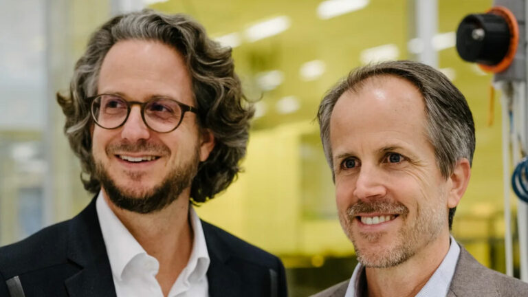 Die beiden Sennheiser Co-CEOs Daniel und Dr. Andreas Sennheiser.