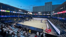 Beachvolleyball mit 21 Millionen PIXERA Pixeln