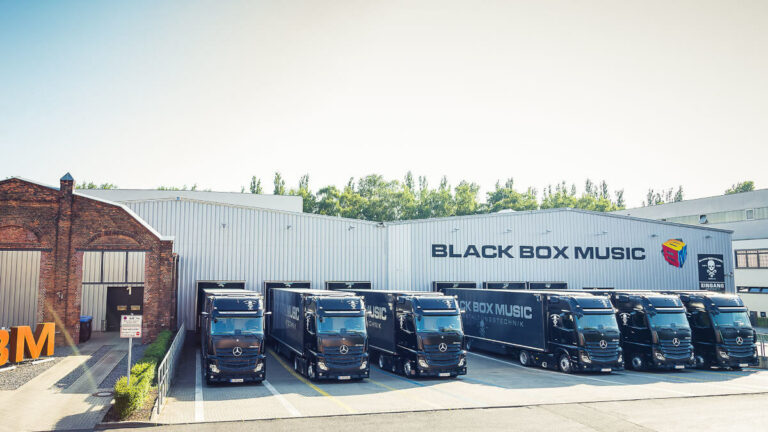 Black-Box-Trucking