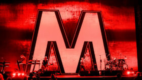 Jason Baeri beleuchtet Depeche Modes Welttournee mit Elation Artiste und dem neuen Rayzor Blade