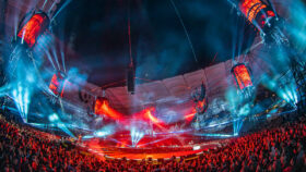 Meyer Sound mit Metallica auf „M72 World Tour“