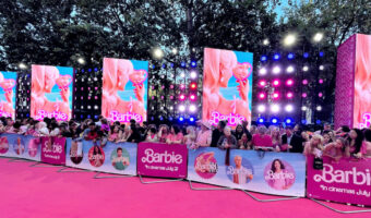 Barbie Filmpremiere: IPS setzt auf CHAUVET Professional