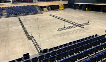 Stagemaker: Kettenzüge in der  StadtHalle Rostock