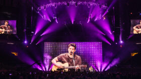 John Mayer Solo Acoustic Tour 2023 mit Meyer Sound