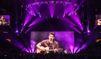 John Mayer Solo Acoustic Tour 2023 mit Meyer Sound