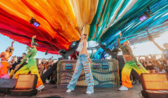 „MACROdose mushroom“ Stage beim Coachella mit GLP JDC2 IP