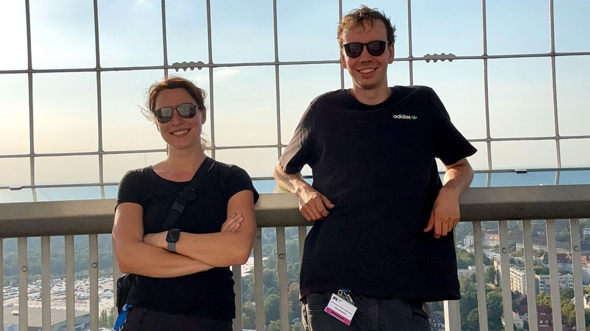 Ingrid Kreutzer und Johannes Schlingheider von Melodus auf dem Berliner Funkturm.