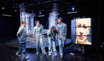75 Jahre Theater Krefeld/Mönchengladbach – zwei Städte, eine Bühne: Live-Vernetzung durch IVT