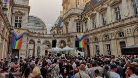 Loud and Proud: APG UNILINE MAX feiert Einstand beim Bal des Fiertés in Lyon