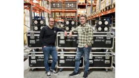 satis&fy investiert in CHAUVET STRIKE Array 4C