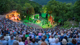 L-Acoustics L Series im historischen Harzer Bergtheater