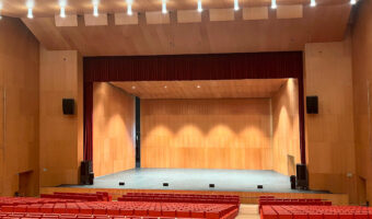 L-Acoustics L2D Line Arrays im Baluarte Kongresspalast in Pamplona
