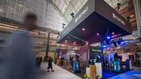 Adam Hall Group auf der PLASA Show 2025