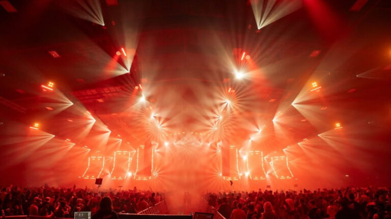 Chauvet Professional