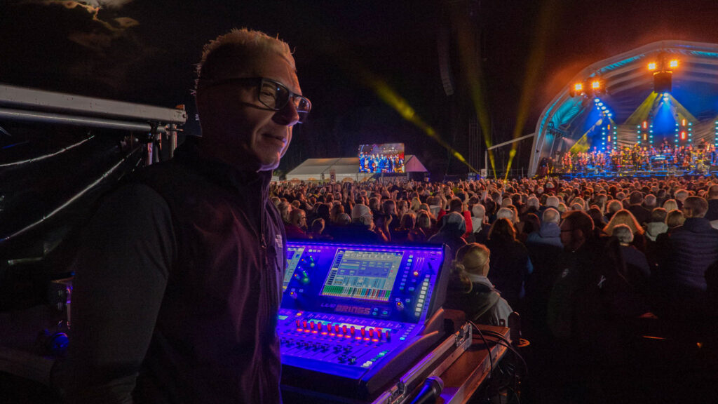 ...Rainer Kremer für den FoH-Sound der Band BRINGS.