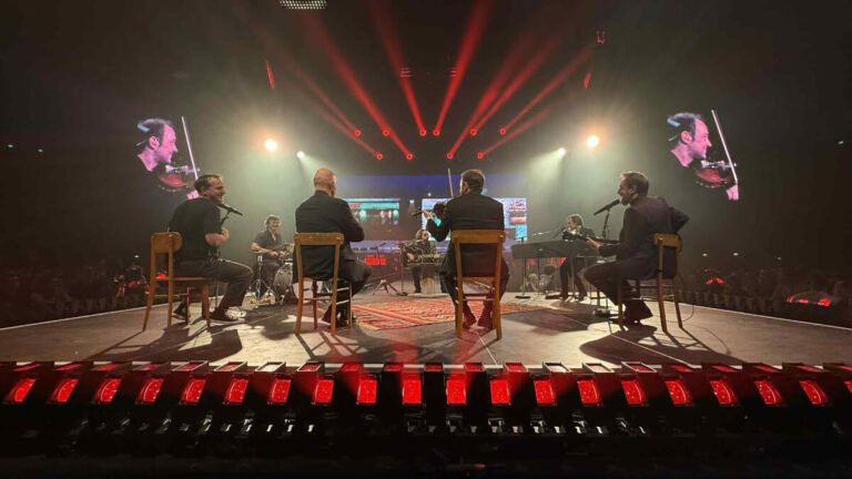 Chauvet Professional