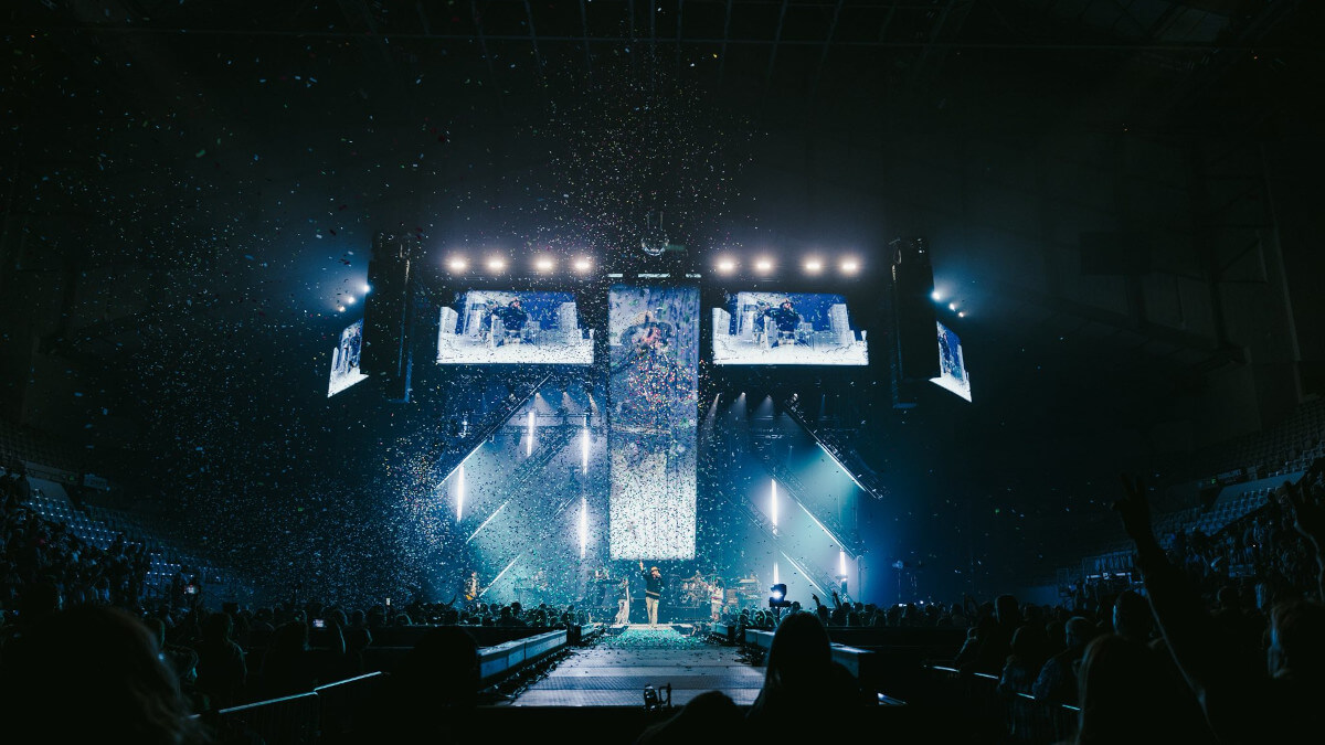 CHAUVET Professional