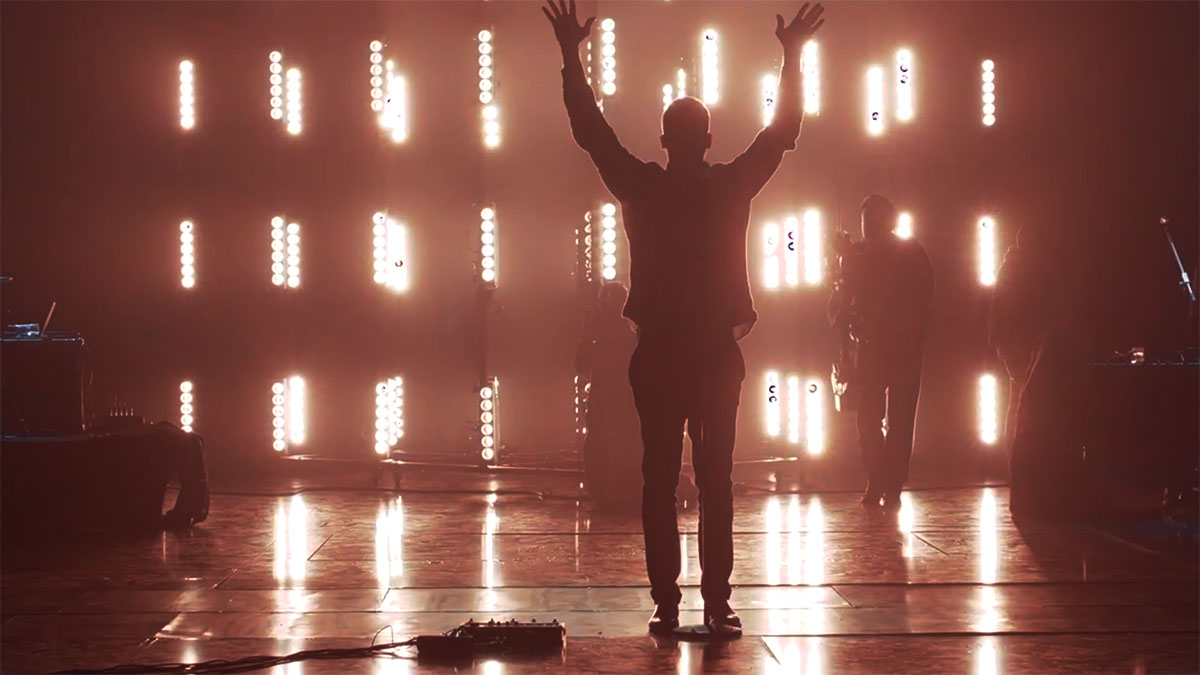 Veranstaltungstechnik im Krieg: Alight aus Kyiv arbeitet unter extremen Bedingungen weiter – zwischen Produktion, Unsicherheit und persönlicher Belastung.