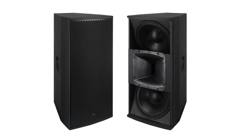 Mit der K30 präsentiert SEEBURG ein neues passives 2x12"/1,4"-HiMid-System für Touring- und Installationsanwendungen. Foto: SEEBURG