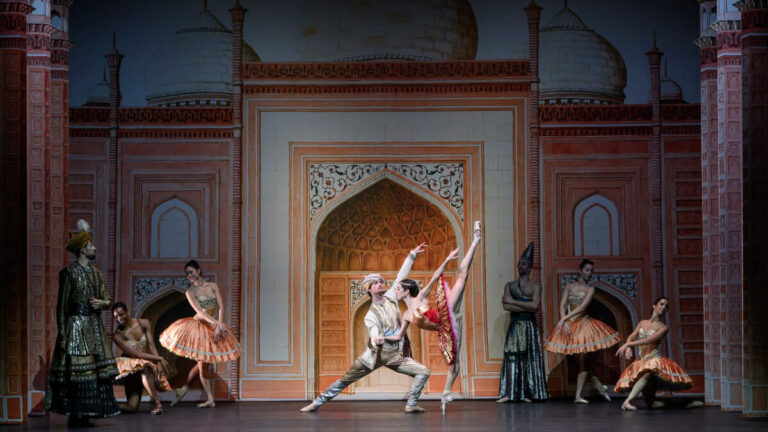 Les Ballets de Monte Carlo